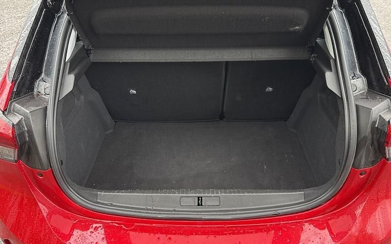 Used Vauxhall Corsa Edition 75 HP (55 kW) 2022 Red Hatchback
