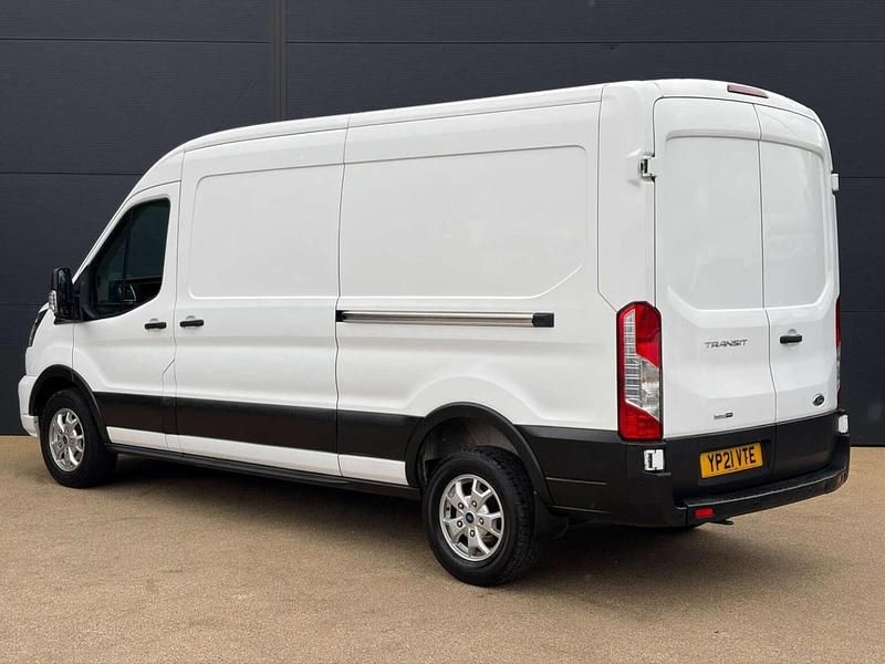 Used Ford Transit Limited 130 HP (95 kW) 2021 White Van
