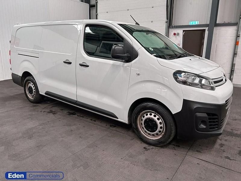 White Used 2022 Citroën Dispatch MPV | £12,490 (Fair price) - Image 1/4