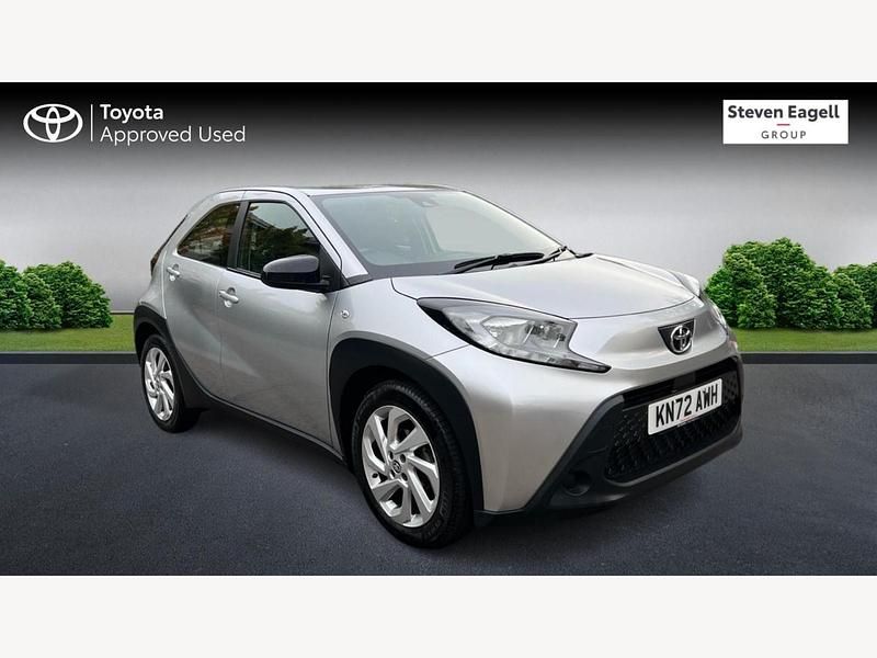 Silver Used 2022 Toyota Aygo X PURE SUV | £11,502 - Image 1/3