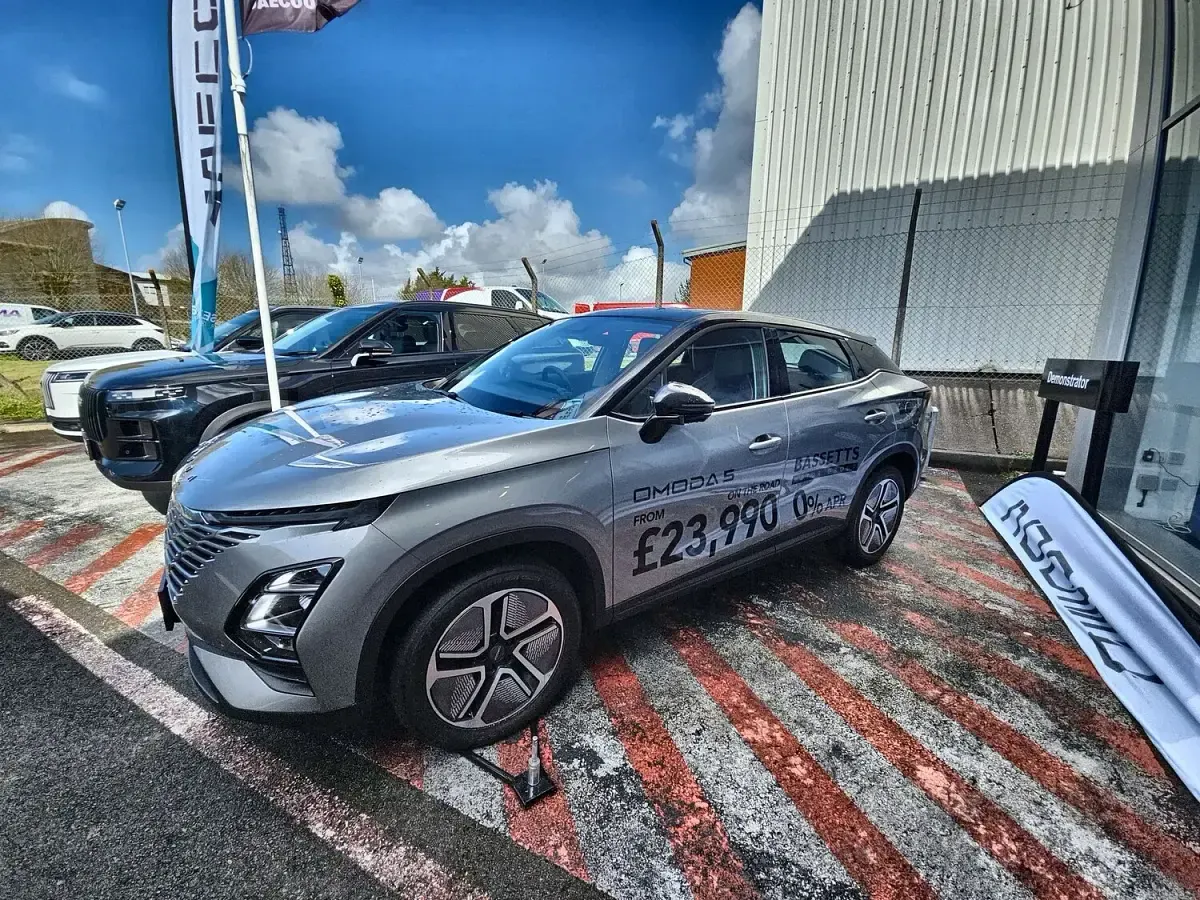 Used Omoda 5 2024 Silver/black SUV