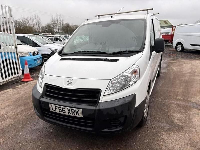 Used Peugeot Expert 2016 White Van