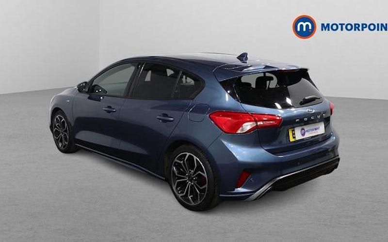 Used Ford Focus ST-Line X 125 HP (91 kW) 2020 Blue Hatchback
