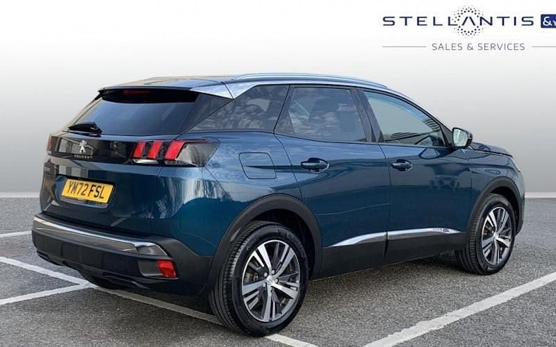 Used Peugeot 3008 Allure+ 131 HP (96 kW) 2023 SUV