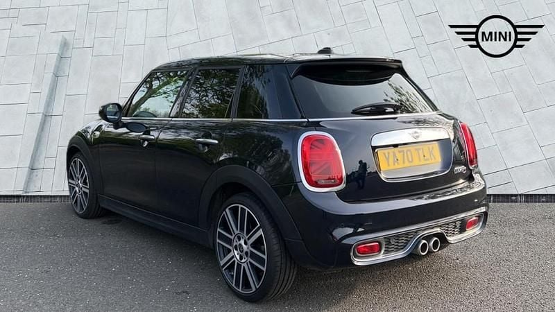 Used Mini Cooper S Exclusive 189 HP (139 kW) 2021 Black Hatchback