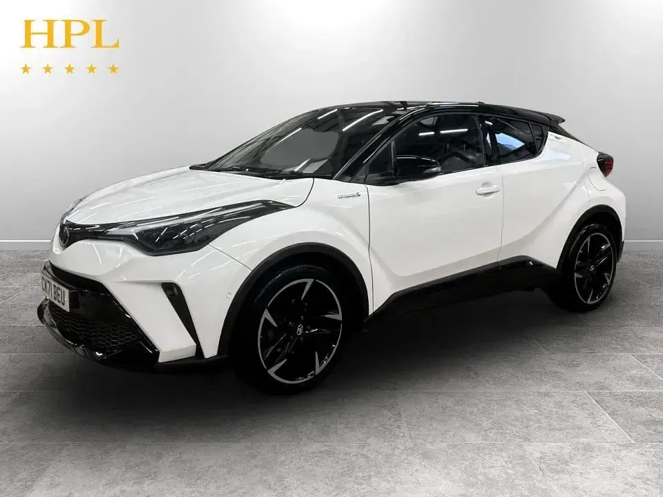 Used Toyota C-HR Sport 122 HP (89 kW) 2021 White SUV
