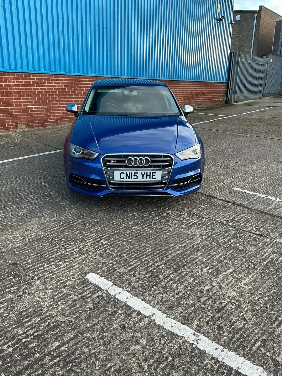 Używany Audi A3 310 KM (228 kW) 2015 Niebieski Sedan/Limuzyna