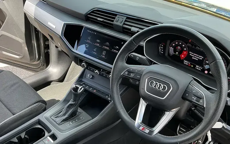 Used Audi Q3 S-Line 150 HP (110 kW) 2022 Grey SUV