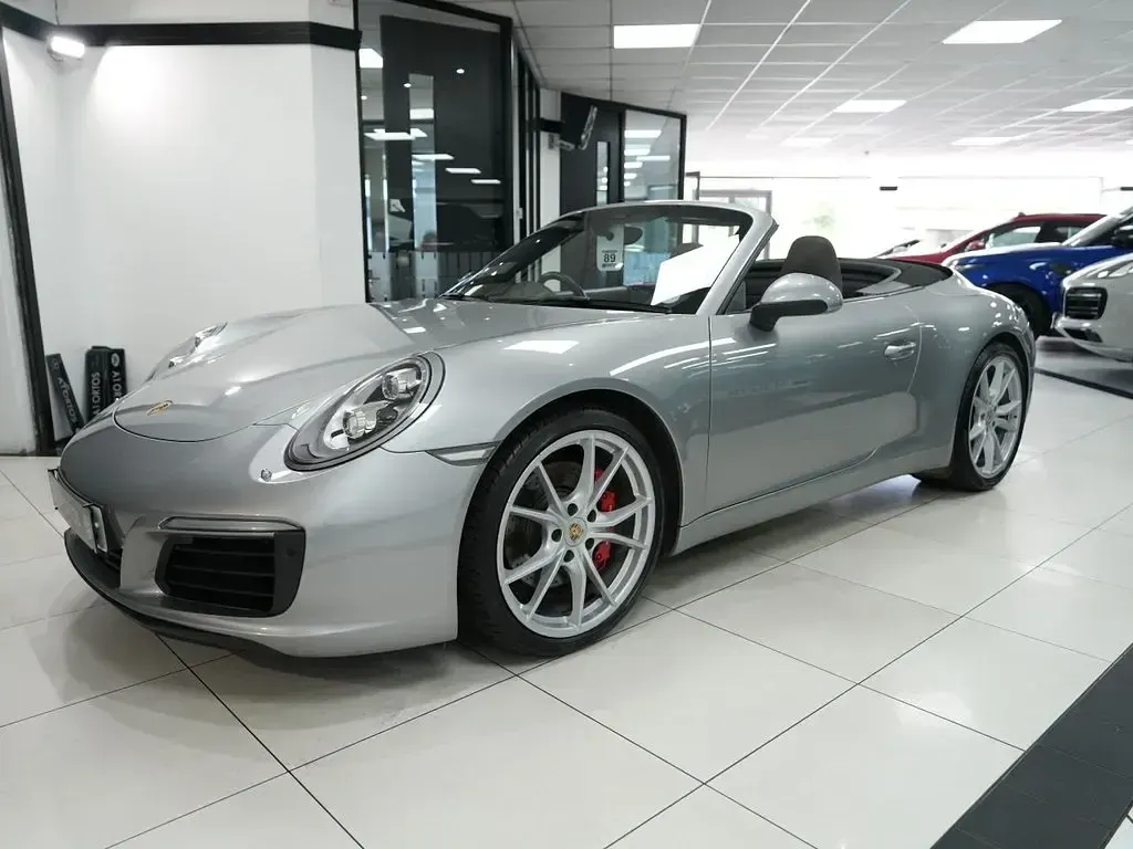 Used Porsche 911 Carrera S Cabriolet 420 HP (308 kW) 2015 Silver Cabriolet