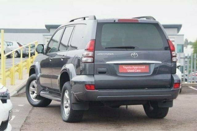 Used Toyota Land Cruiser 173 HP (127 kW) 2007 SUV