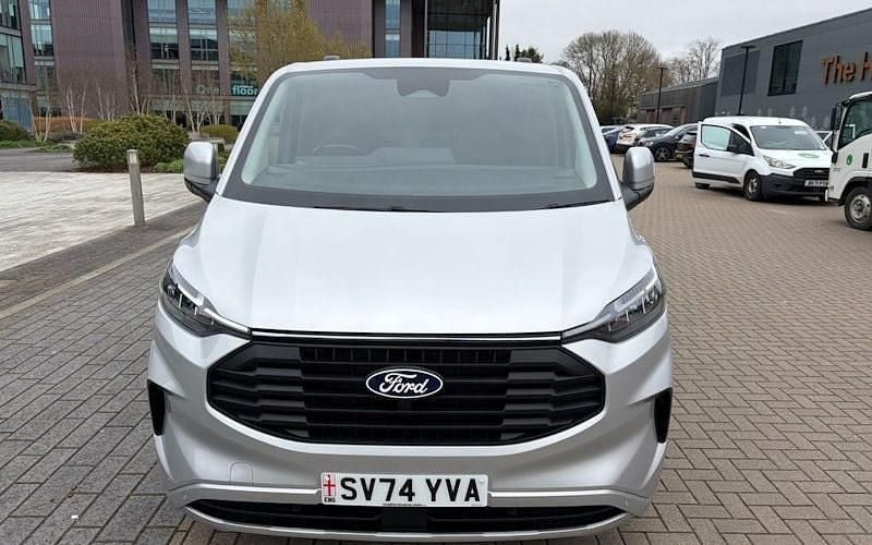 Used Ford Transit Custom Limited 170 HP (125 kW) 2024 Van