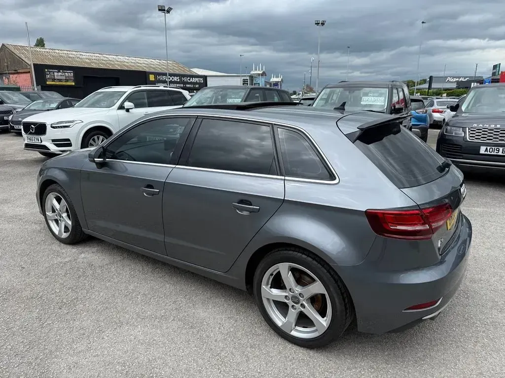 Used Audi A3 Sportback Sport 116 HP (85 kW) 2018 Grey Hatchback