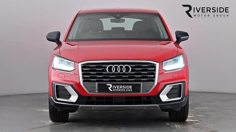 Used Audi Q2 Sport 150 HP (110 kW) 2016 Tango red SUV