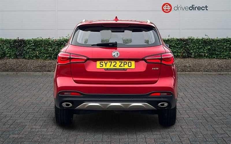 Used MG HS Excite 162 HP (119 kW) 2023 Red SUV