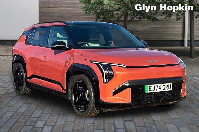 Orange Used 2024 Kia EV3 GT-Line S SUV | £34,236 (Fair price) - Image 1/4