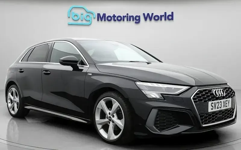 Usado Audi A3 Sportback S-Line 110 CV (80 kW) 2023 Utilitario