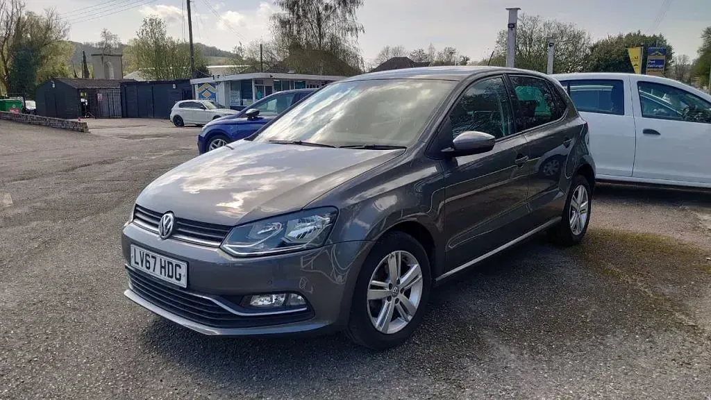 Used VW Polo Edition 90 HP (66 kW) 2017 Grey Hatchback