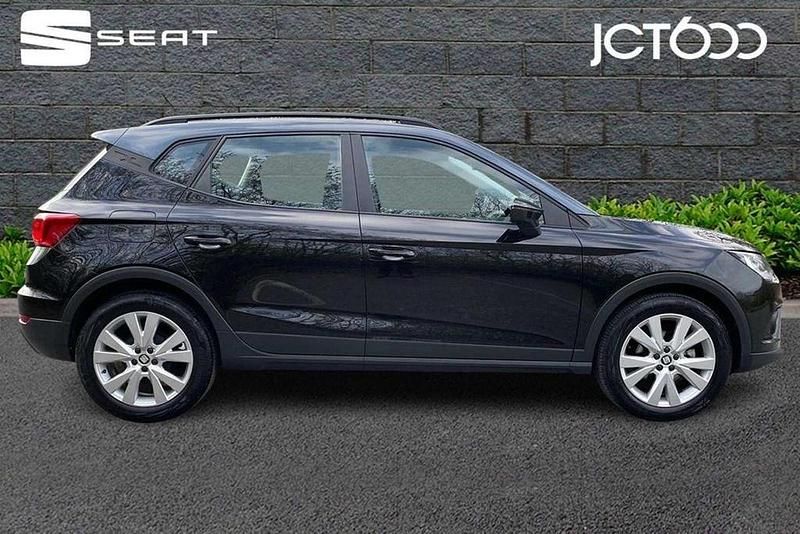 Used Seat Arona SE Technology 94 HP (69 kW) 2021 Black SUV