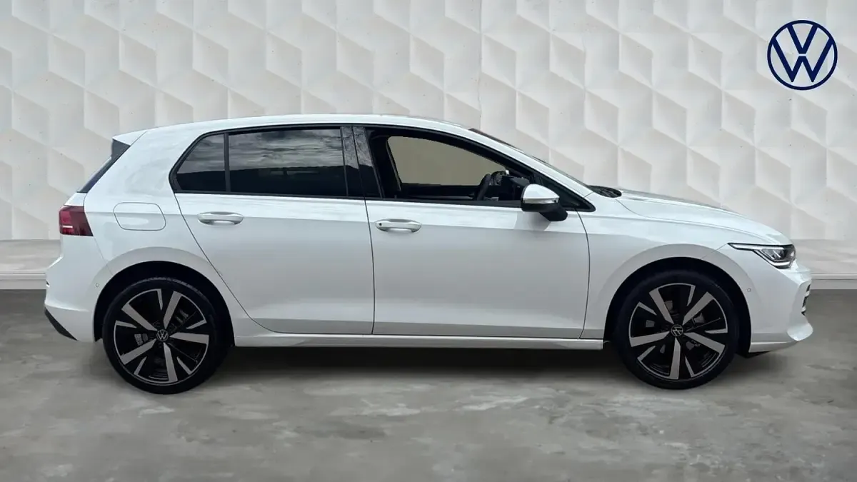 Used VW Golf VIII Match 113 HP (83 kW) 2026 White Hatchback