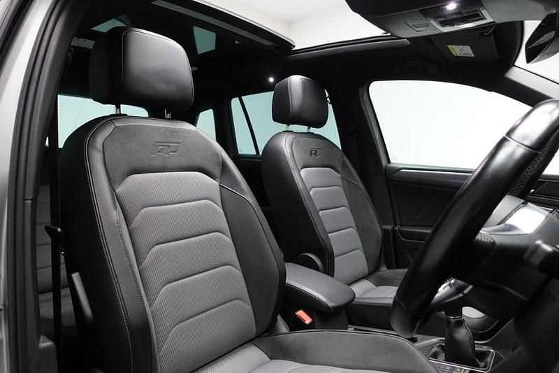 Used VW Tiguan R-line 150 HP (110 kW) 2019 Silver SUV