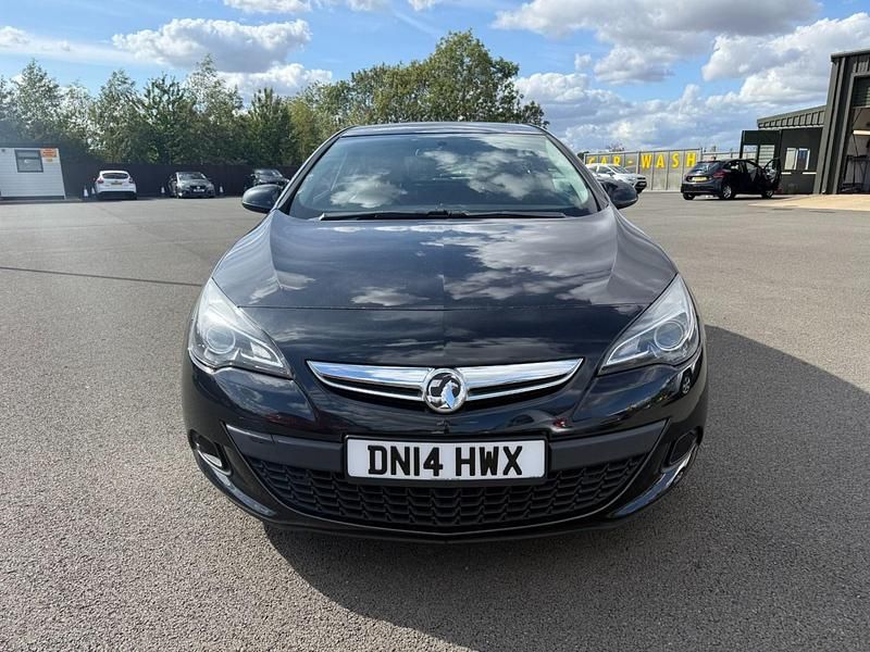 Black Used 2014 Vauxhall Astra GTC Sport Hatchback | £4,995 (Expensive) - Image 1/4