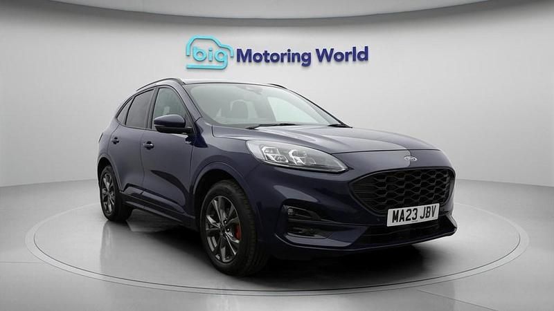 Used Ford Kuga ST-Line 225 HP (165 kW) 2023 Blue SUV