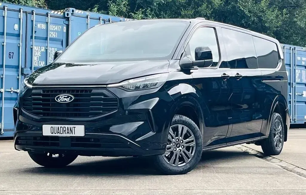 New Ford Transit Custom Limited 232 HP (170 kW) 2026 Grey Van