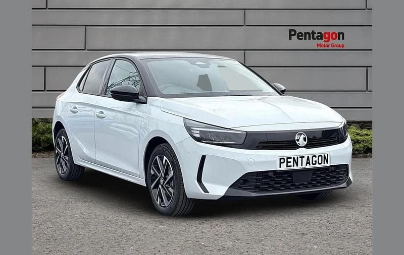 Used Vauxhall Corsa S 100 HP (73 kW) 2025 White Hatchback