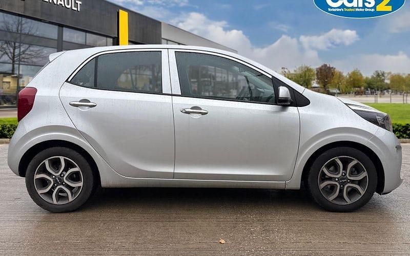 Used Kia Picanto 67 HP (49 kW) 2023 Silver Hatchback