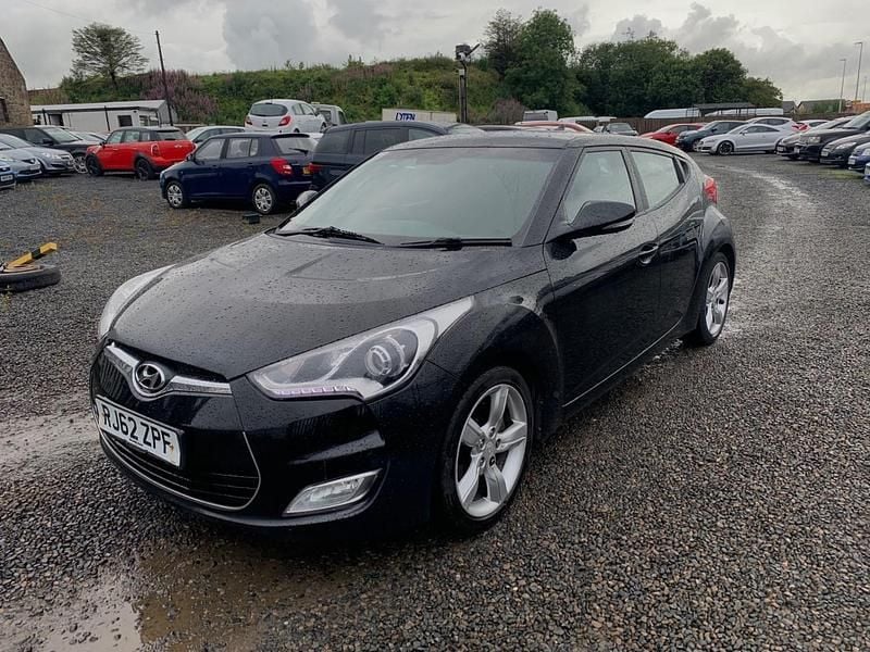 Black Used 2012 Hyundai Veloster Hatchback | £2,495 (Fair price) - Image 1/4