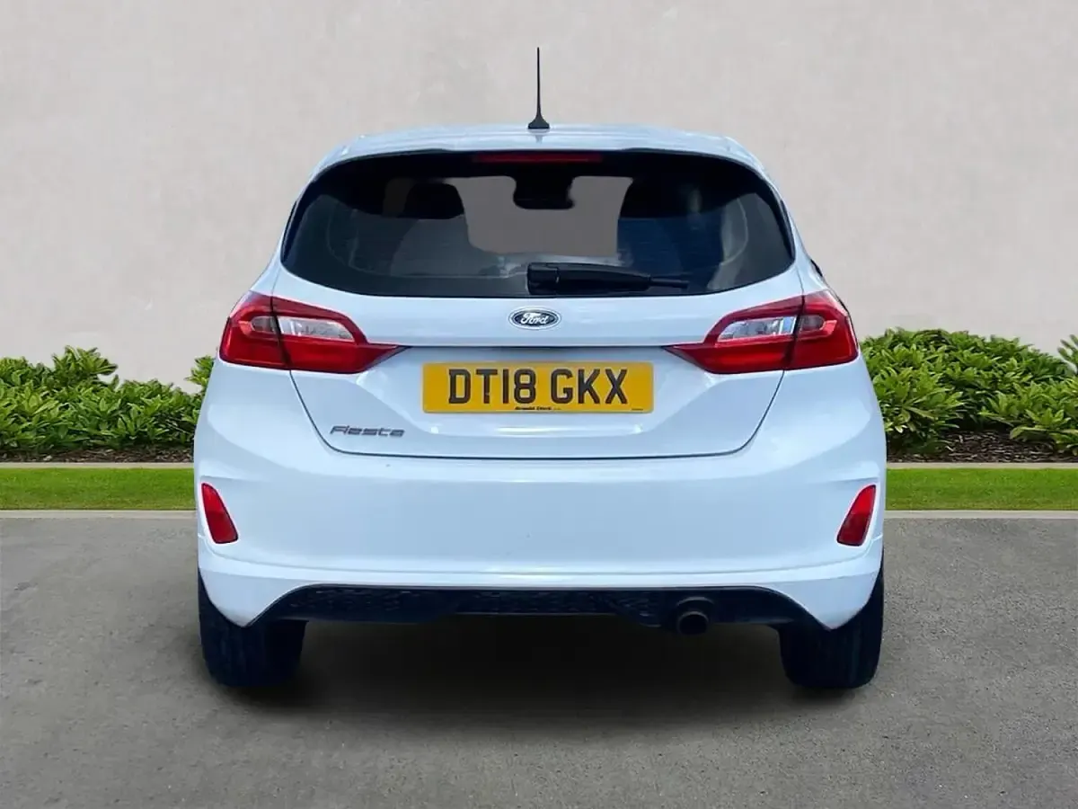 Used Ford Fiesta ST-Line 100 HP (73 kW) 2018 White Hatchback