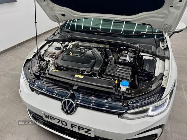 Used VW Golf VII R-line 150 HP (110 kW) 2020 White Hatchback