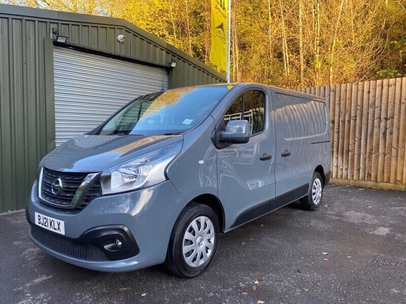 Grey Used 2021 Nissan NV300 Acenta Van | £9,995 (Fair price) - Image 1/4