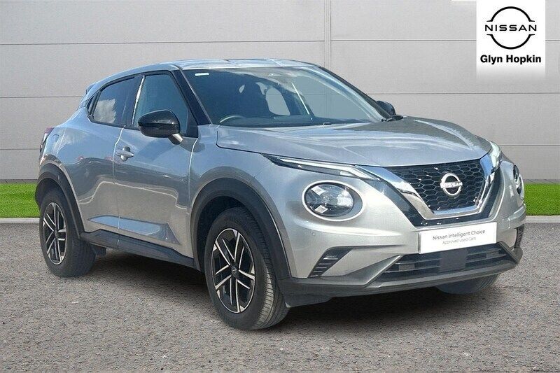 Silver Used 2024 Nissan Juke N-Connecta SUV | £18,102 (Fair price) - Image 1/4