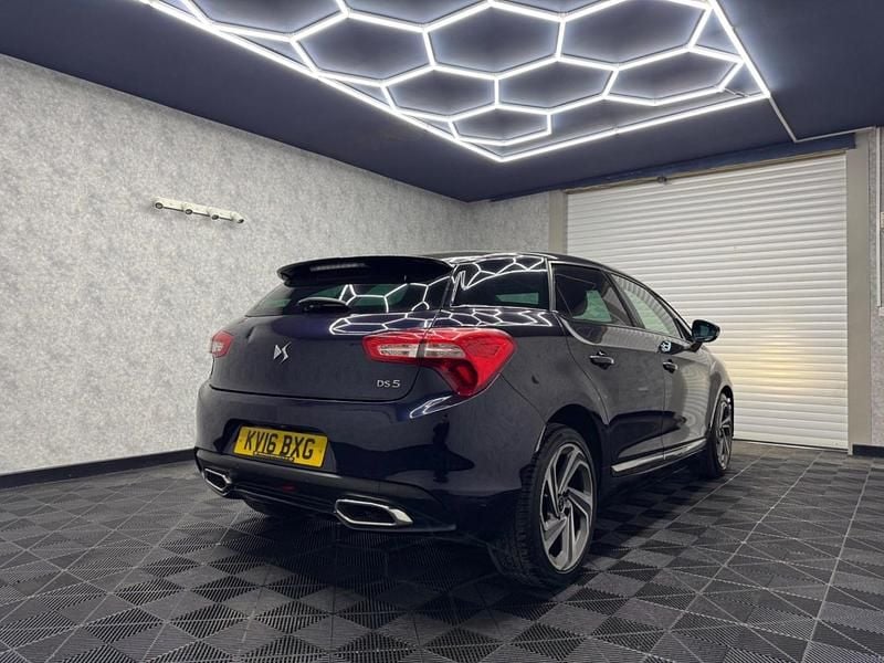Used DS Automobiles DS5 Elegance 2016 Blue Hatchback