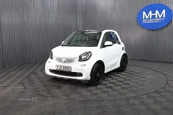 Used Smart ForTwo Coupé 90 HP (66 kW) 2016 White Coupe