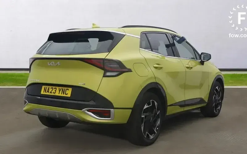 Used Kia Sportage GT-Line 265 HP (194 kW) 2023 Yellow SUV