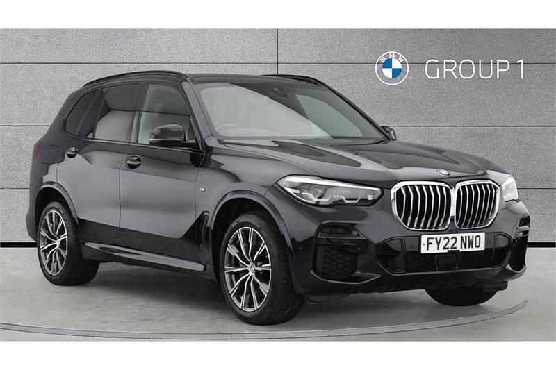 Used BMW X5 M Sport 286 HP (210 kW) 2022 Black sapphire metallic paint SUV
