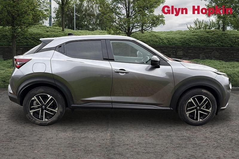 Used Nissan Juke N-Connecta 143 HP (105 kW) 2025 Grey SUV