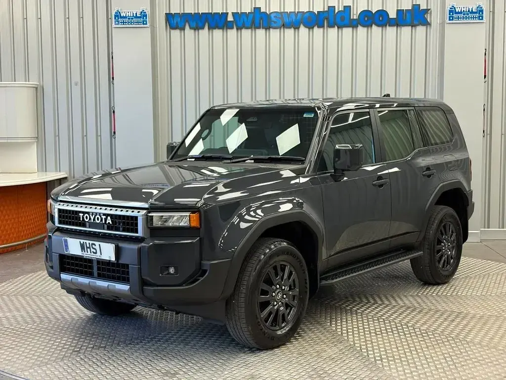 New Toyota Land Cruiser 201 HP (147 kW) 2026 Grey