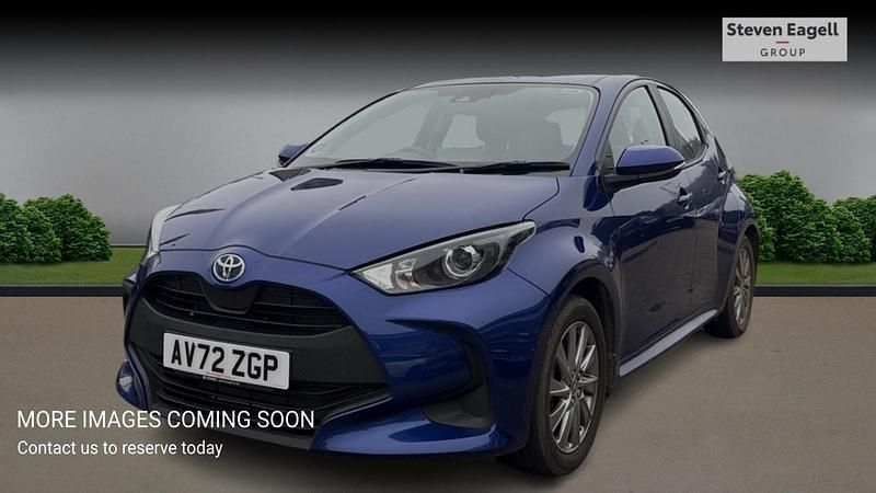 Used Toyota Yaris Hybrid 2022 Blue Hatchback
