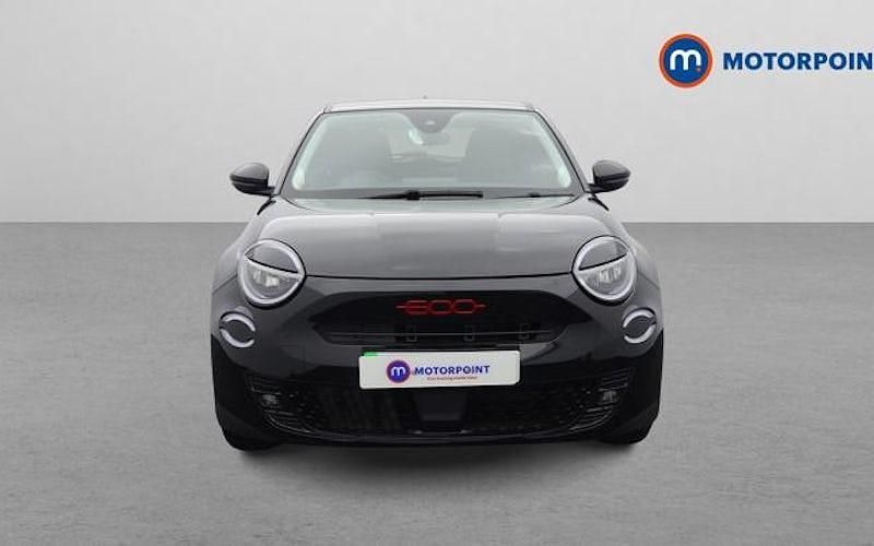 Used Fiat 600E Red 114 kW (156 HP) 2024 Hatchback