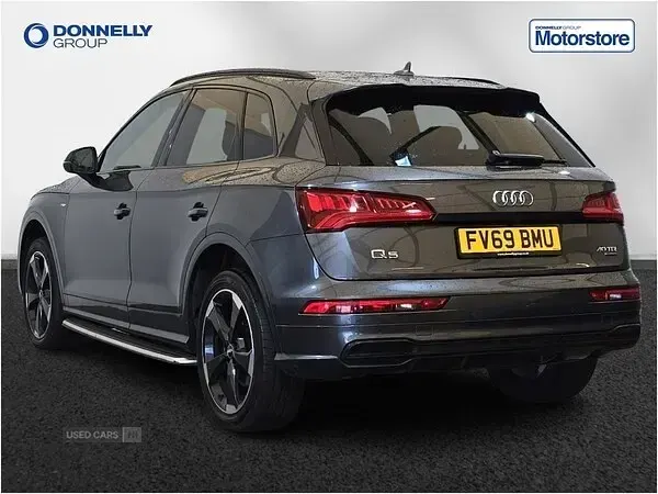 Used Audi Q5 Black Edition 190 HP (139 kW) 2019 Grey SUV