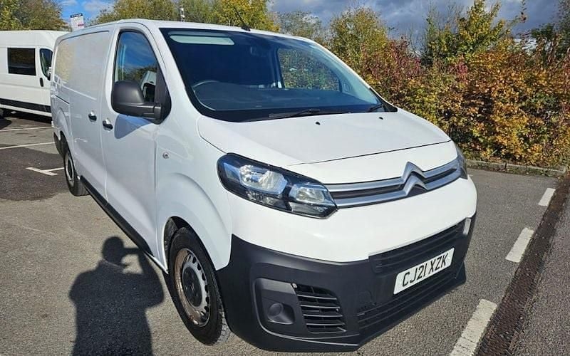 White Used 2020 Citroën Dispatch MPV | £8,795 (Good price) - Image 1/4