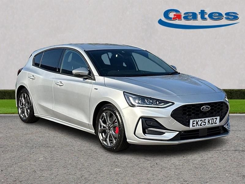 Silver Used 2025 Ford Focus ST-Line Hatchback | £20,499 (Fair price) - Image 1/4