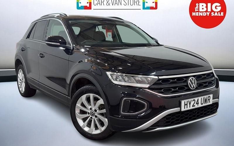 Used 2024 VW T-Roc Match SUV | £19,740 (Fair price) - Image 1/4
