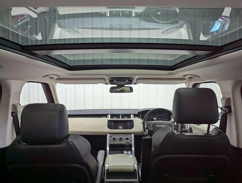 Used Land Rover Range Rover HSE Dynamic 306 HP (225 kW) 2015 Red SUV