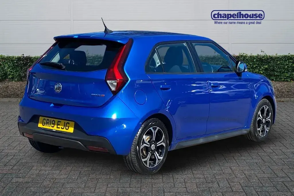 Used MG MG3 Excite 106 HP (77 kW) 2019 Blue Hatchback