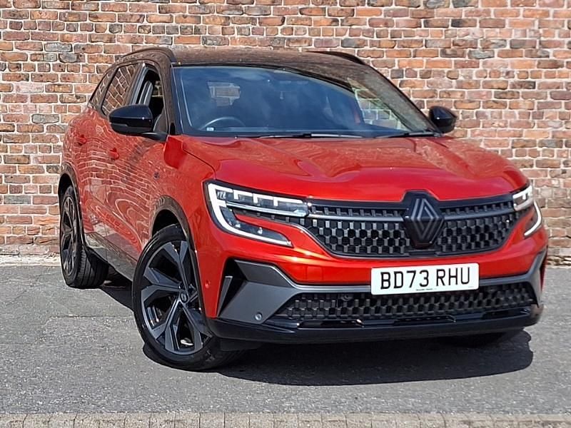 Red Used 2023 Renault Austral Techno Esprit Alpine SUV | £27,498 (Fair price) - Image 1/4