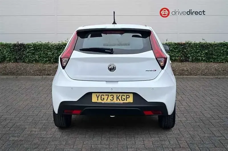 Usado MG MG3 Exclusive 106 CV (77 kW) 2023 Blanco Utilitario